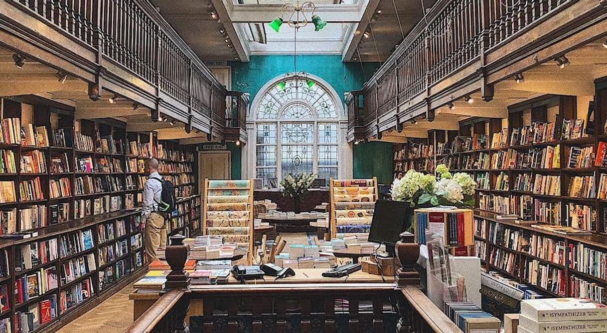 Place Daunt Books