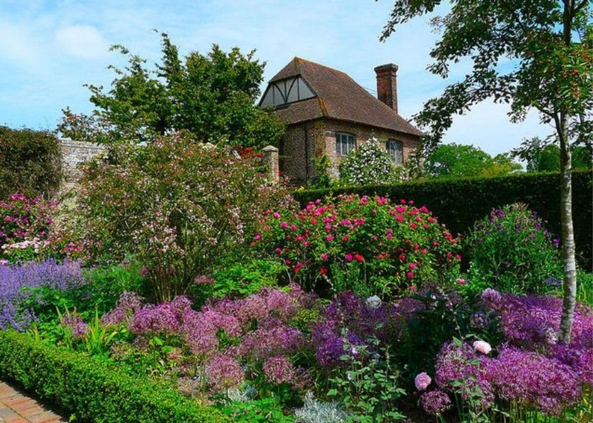 Place Sissinghurst Castle Garden