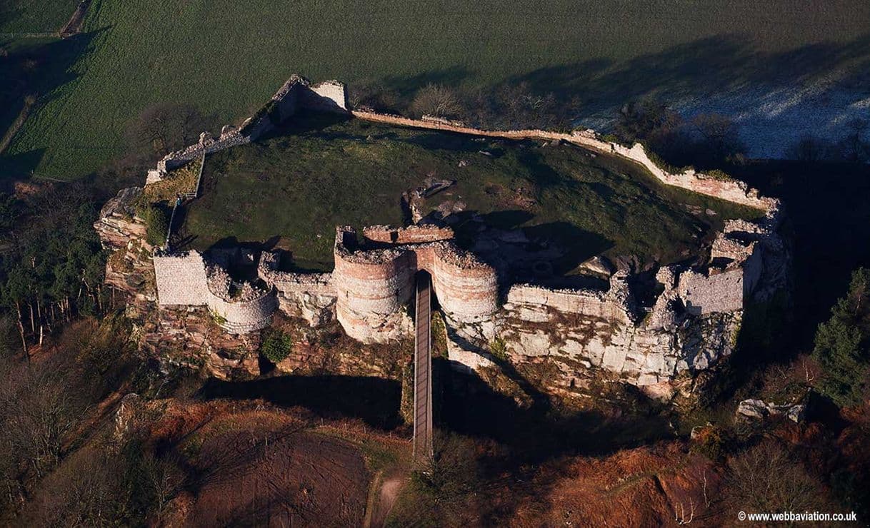 Place Beeston Castle