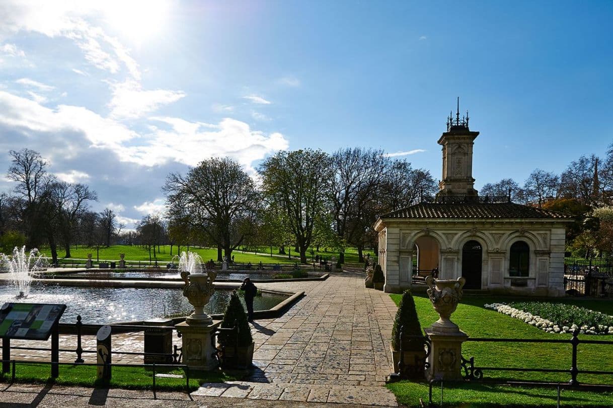 Place Italian Gardens