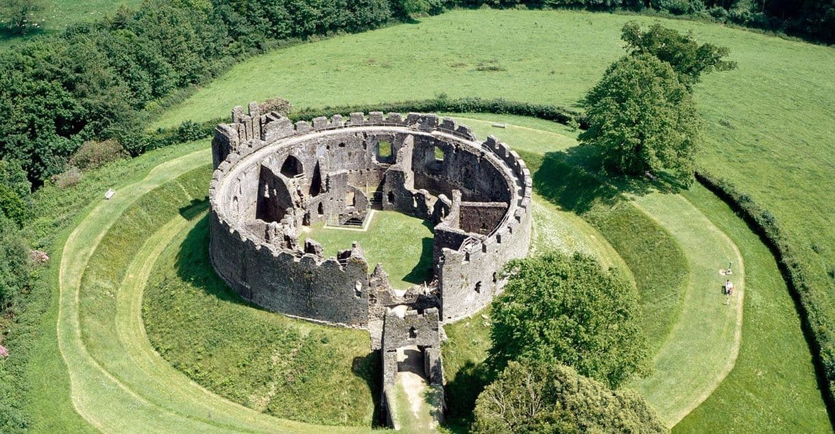 Place Restormel Castle