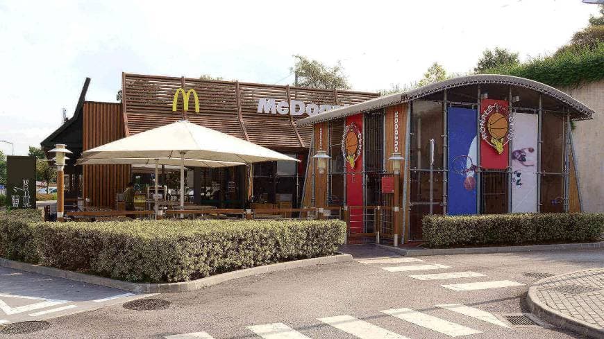 Restaurants McDonald's Guimarães Drive