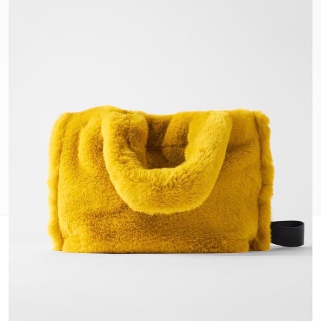 Product Fur bag