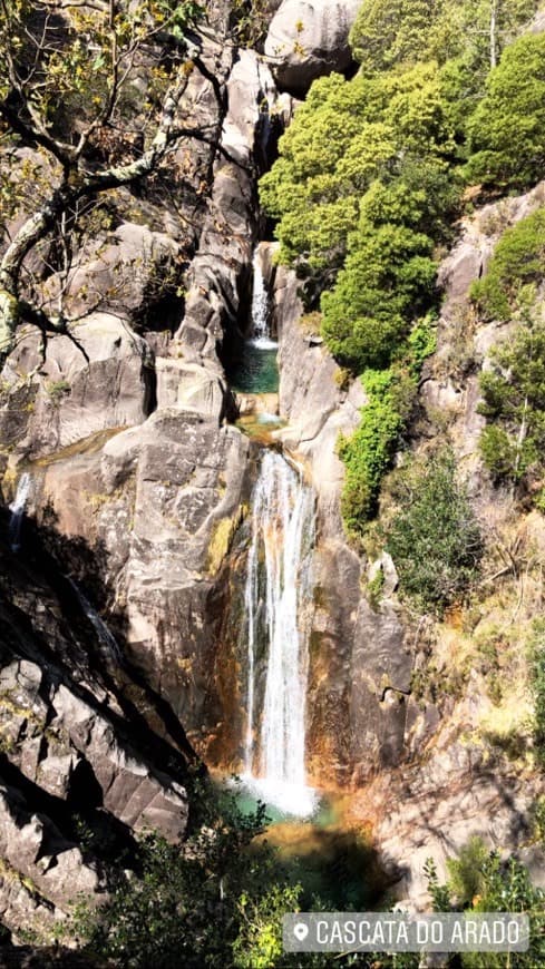 Lugar Cascata do Arado