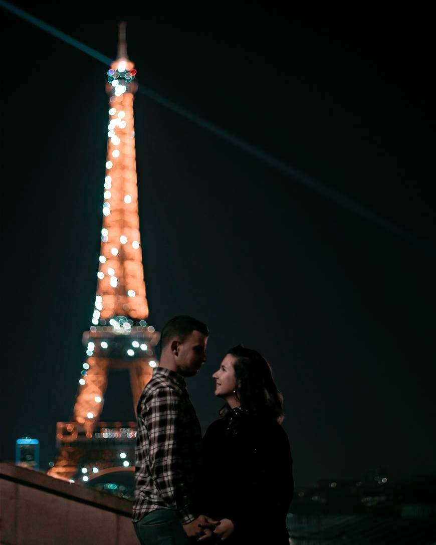 Place Eiffel Tower Lights