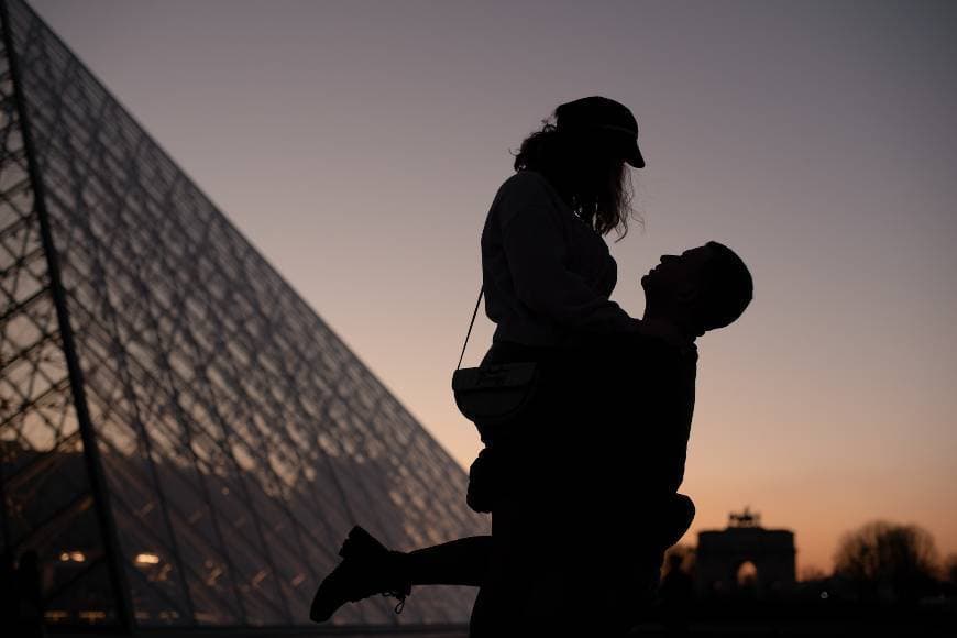 Place Pyramide du Louvre