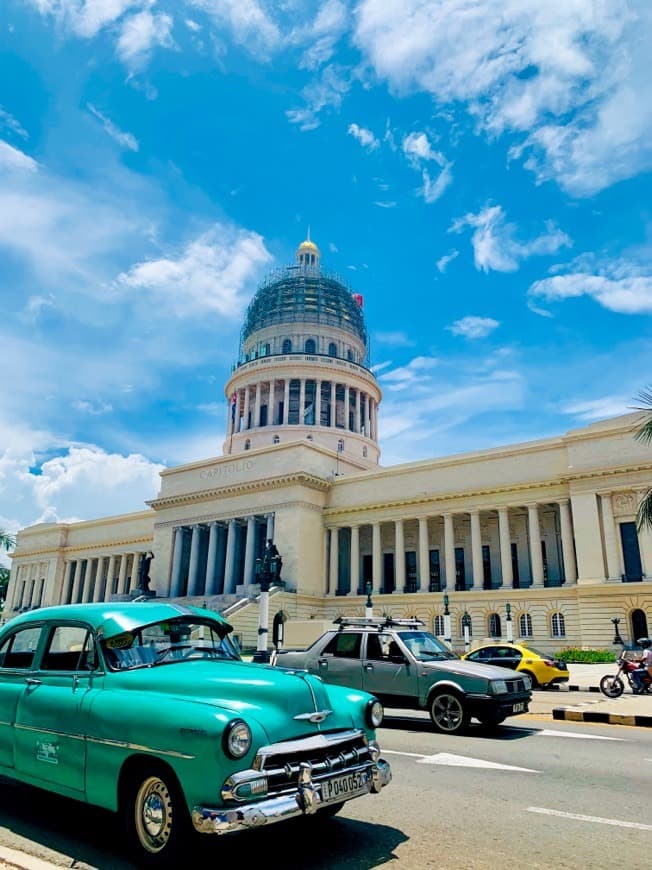 Place Capitolio Habana