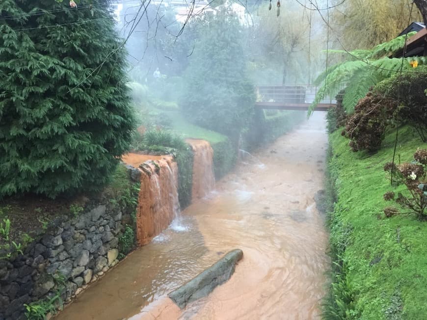 Lugar Poça da Dona Beija