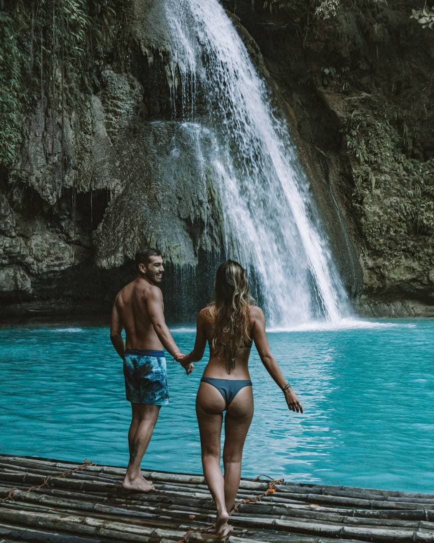 Lugar Kawasan Falls