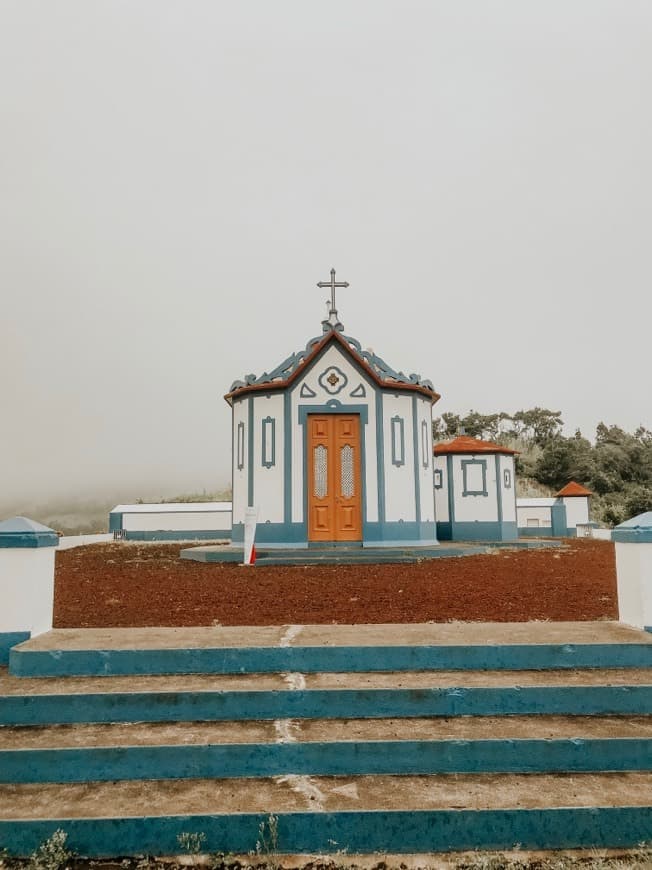 Place Ermida de Nossa Senhora do Monte Santo