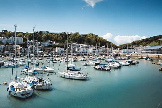 Place St Aubin