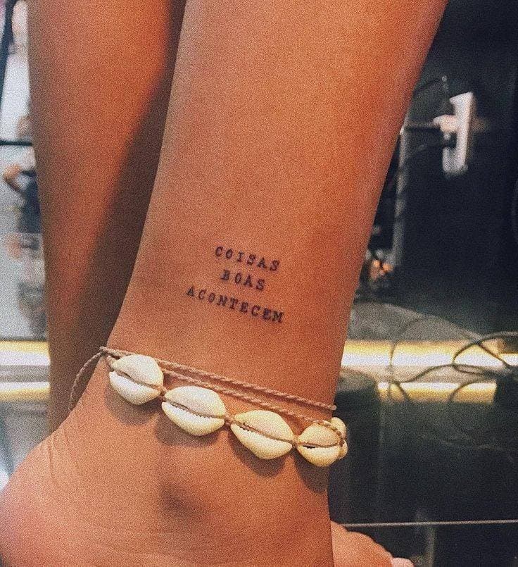 Fashion Tatuagem de uma frase gira