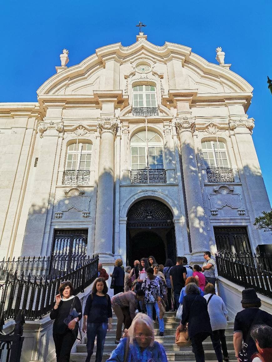 Place Igreja de Santo António de Lisboa