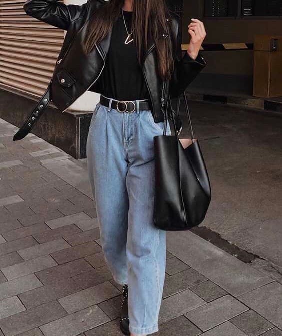 Fashion Casaco preto, camisola preta e mom jeans 🤩