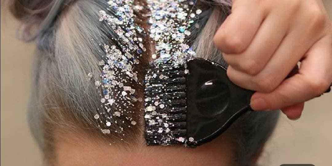 Moda Glitter na raiz do cabelo