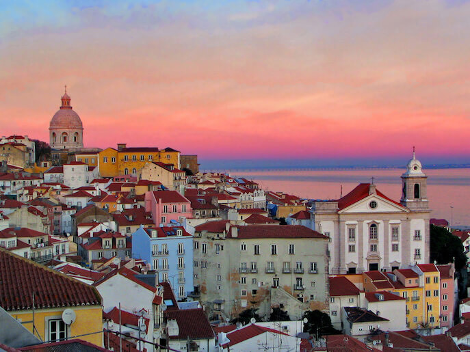 Place Miradouro de Santa Luzia