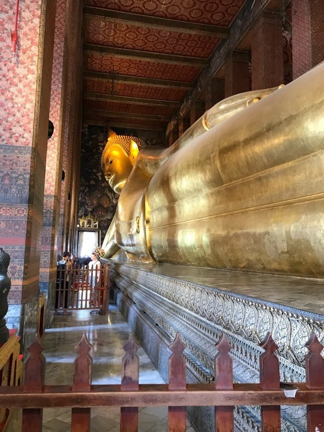 Place Phra Borom Maha Ratchawang, Phra Nakhon