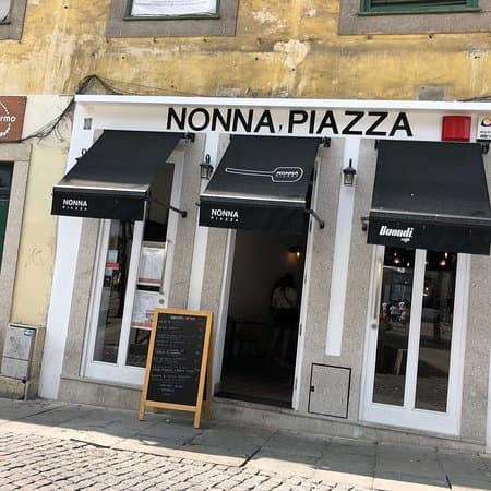 Restaurants Nonna Piazza