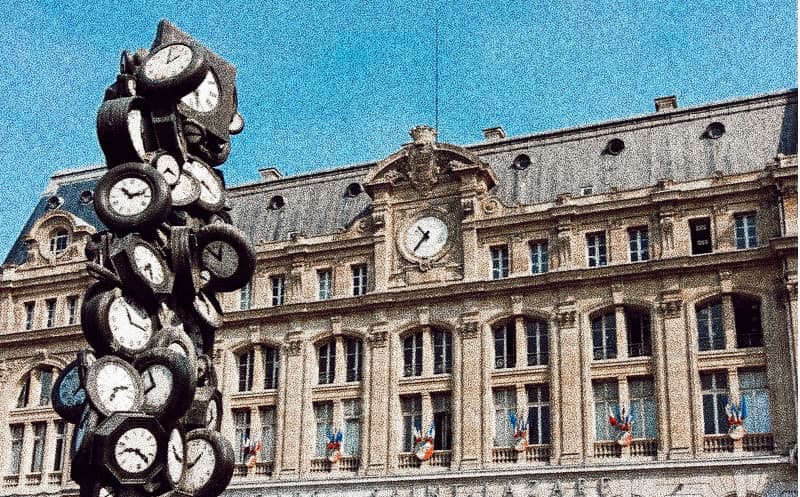 Place Gare Saint -Lazare