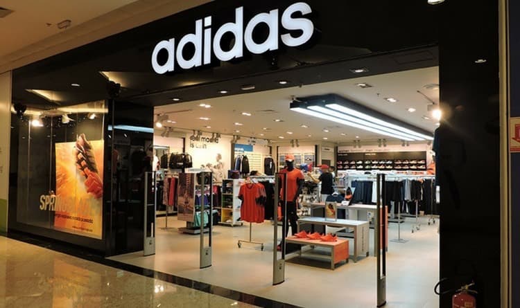 Place Adidas