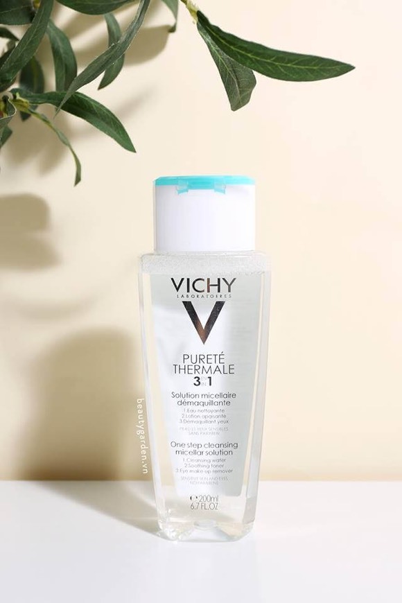 Product VICHY Pureté Thermale Cleanser Micellar Solution 3 in 1