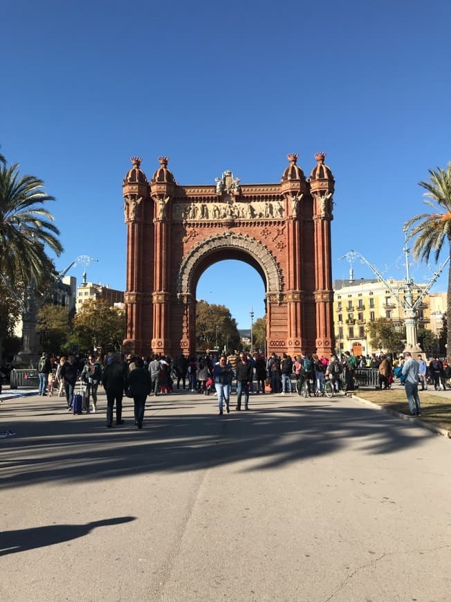 Lugar Arc de Triomf