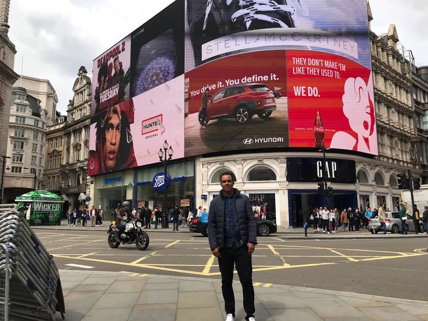 Lugar Piccadilly Circus