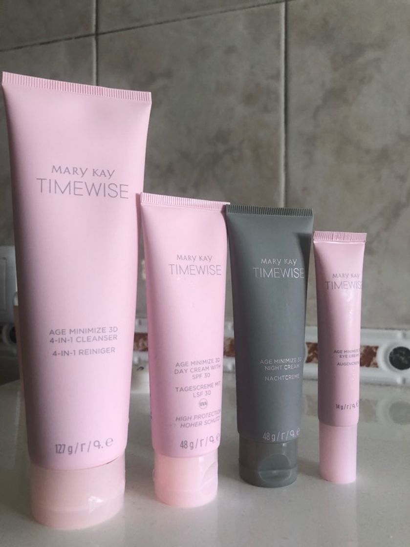 Product Mary Kay TimeWise Miracle 3D for Oily Combination Skin