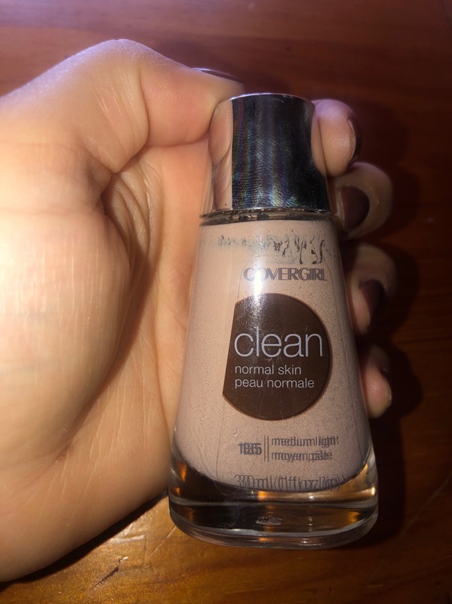 Place COVERGIRL - Clean Liquid Makeup Buff Beige - 1 fl. oz.