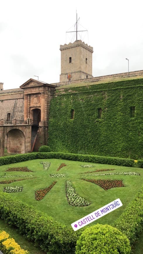 Place Castillo de Montjuïc