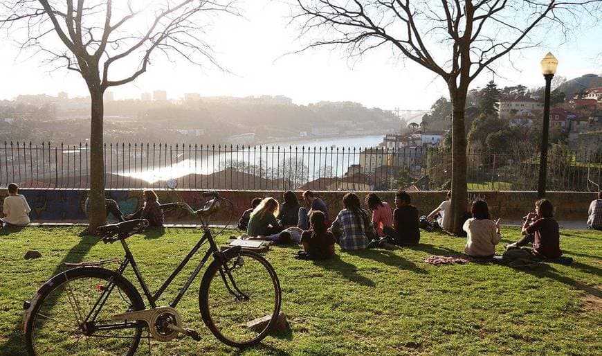 Lugar Parque das Virtudes