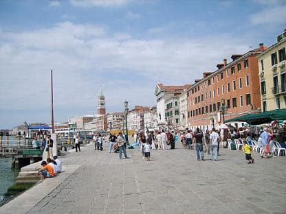 Lugar Riva Degli Schiavoni