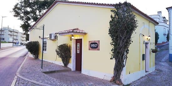 Restaurantes Sanleti Tapas & Vinhos