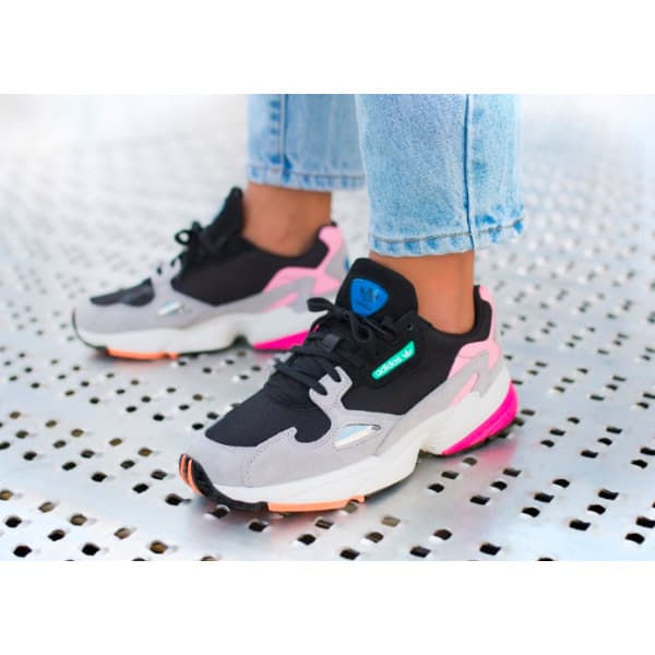 Product Sapatilhas Adidas Falcon W