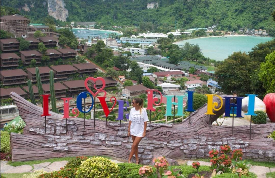 Place Phi Phi Islands