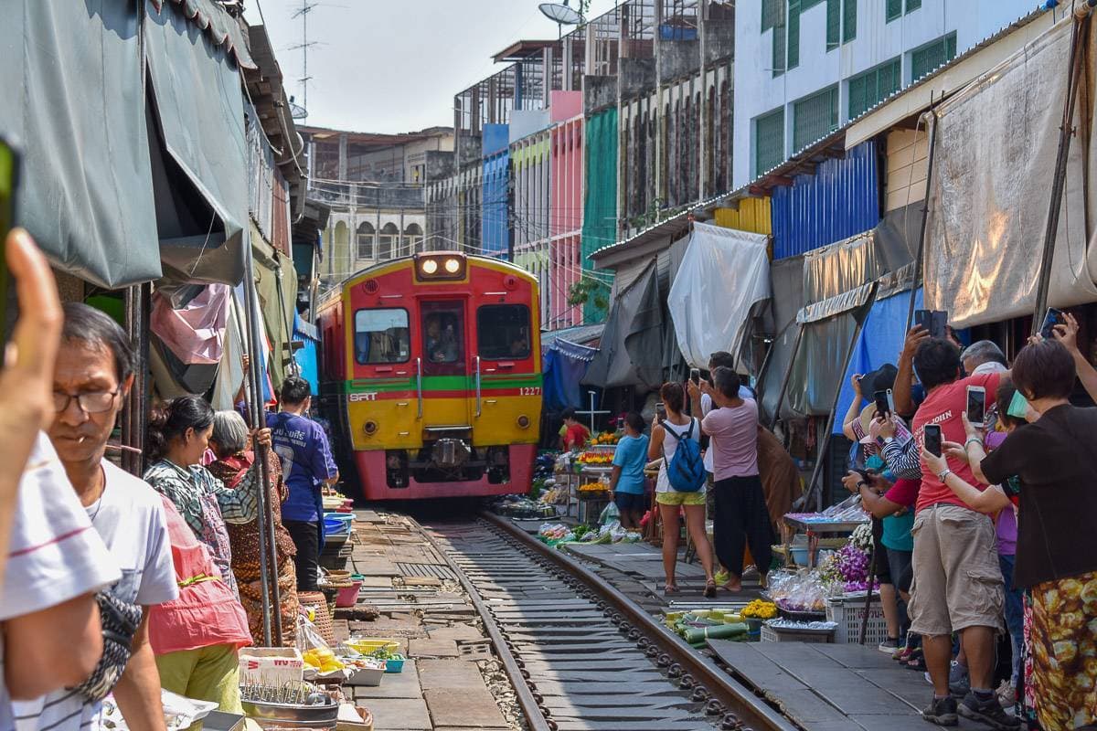 Place Maeklong Railway Market