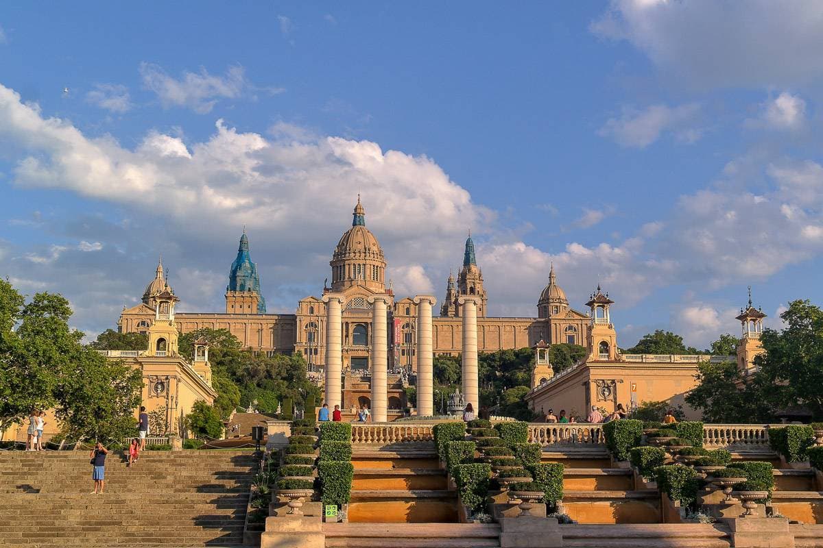 Lugar Museo Nacional de Arte de Cataluña