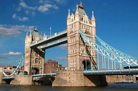 Lugar Tower Bridge