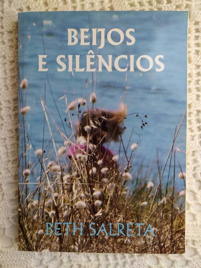 Libro Beijos e Silêncios