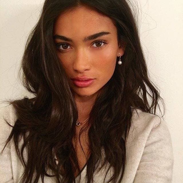 Fashion Kelly Gale