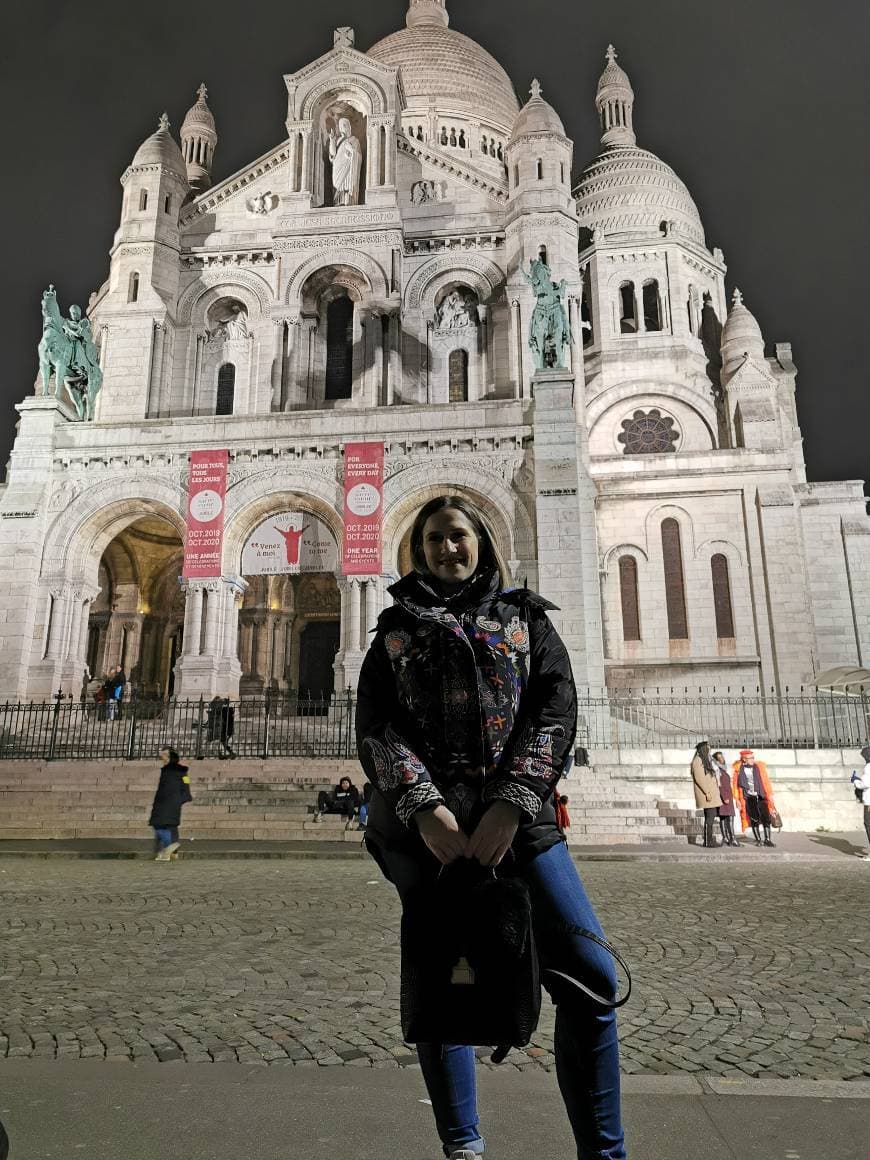 Place Sacre Coeur Cathedral