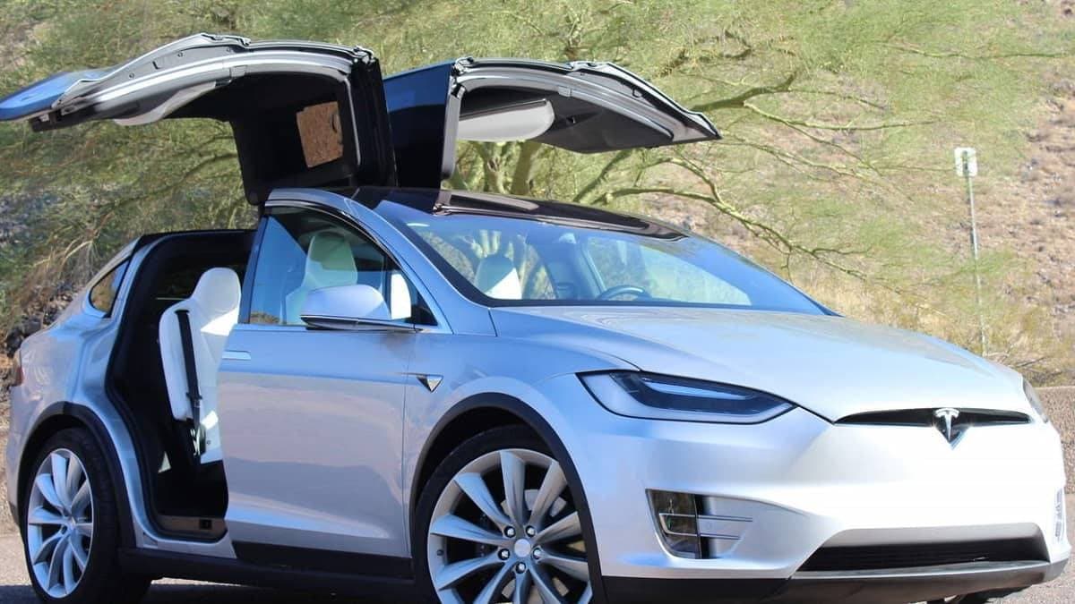 Moda Tesla model X