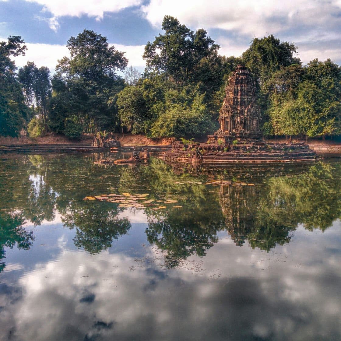 Place Neak Pean