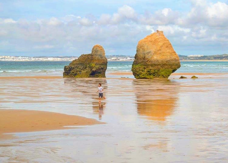 Lugar Praia dos Tres Irmaos