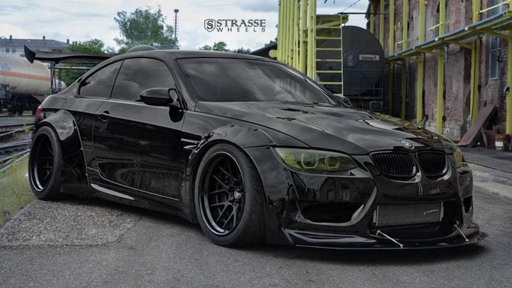 Moda BMW M3 E92 LB Works