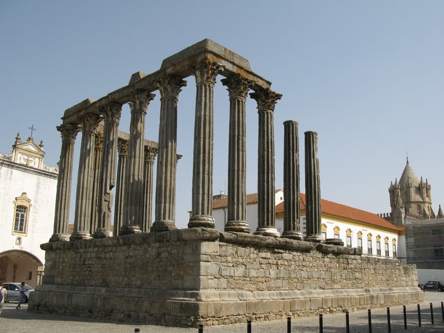 Place Templo Romano de Évora