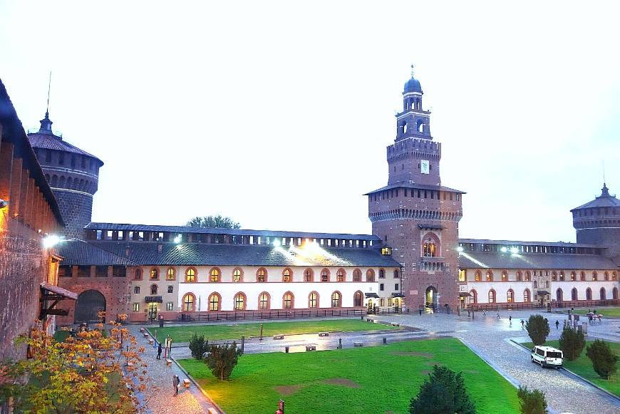 Place Castillo Sforzesco