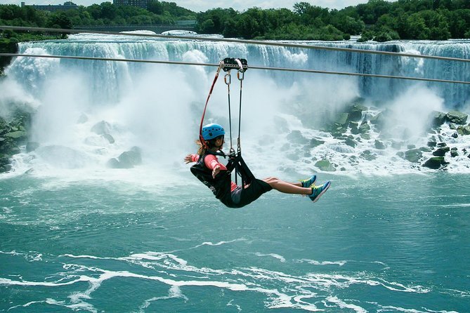 Moda Fazer zipline sobre as Cataratas do Niagara 