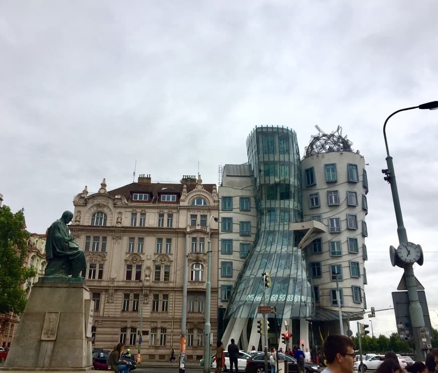 Place Dancing House