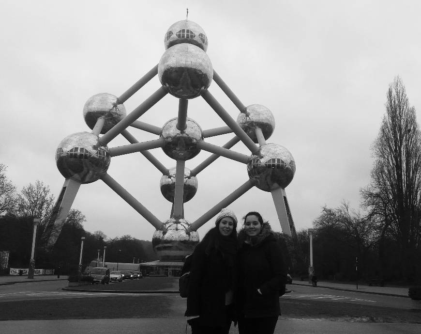 Place Atomium